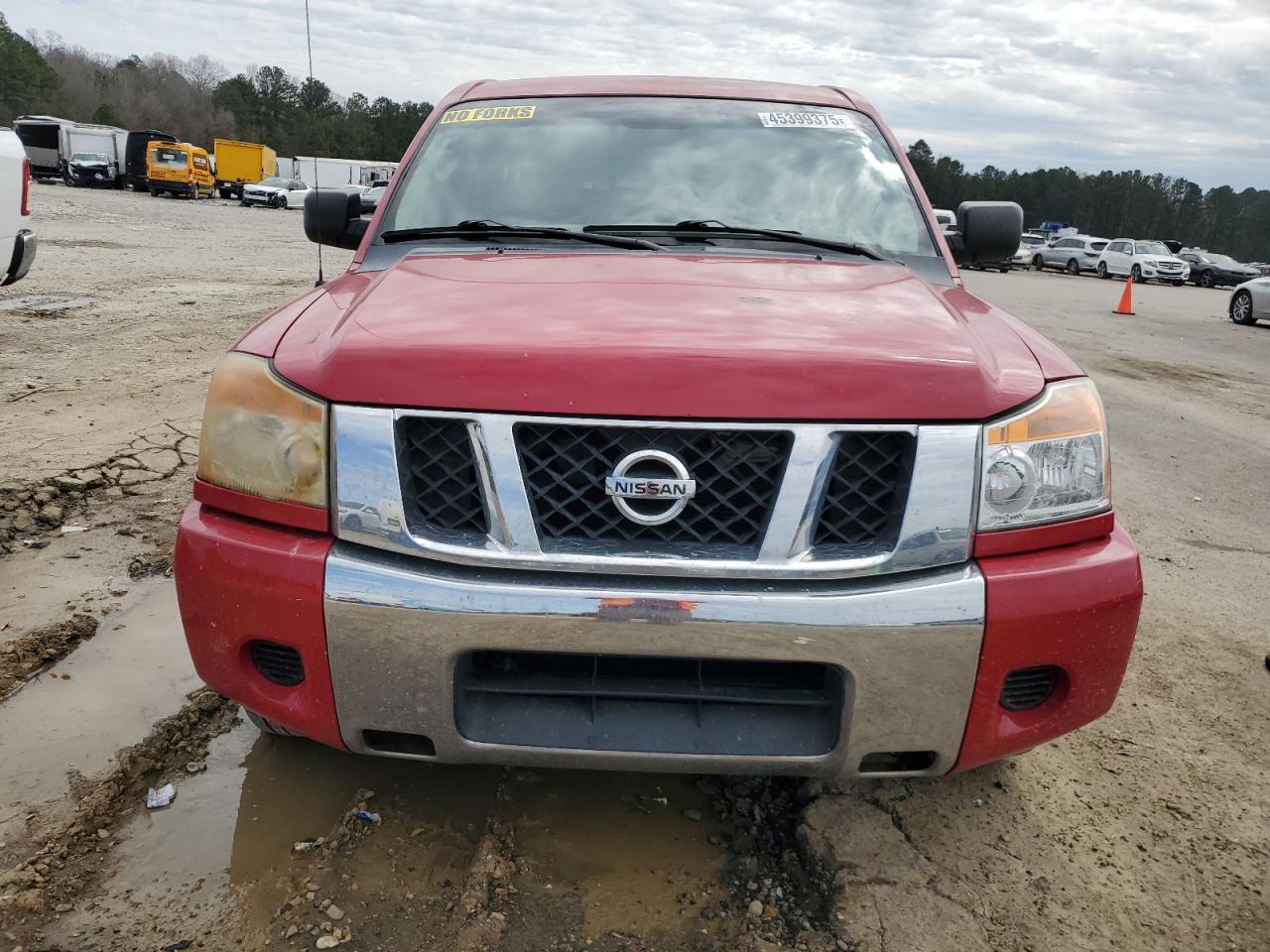 2011 Nissan Titan - Image 5
