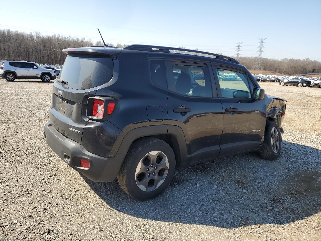 2017 Jeep Renegade - Image 3