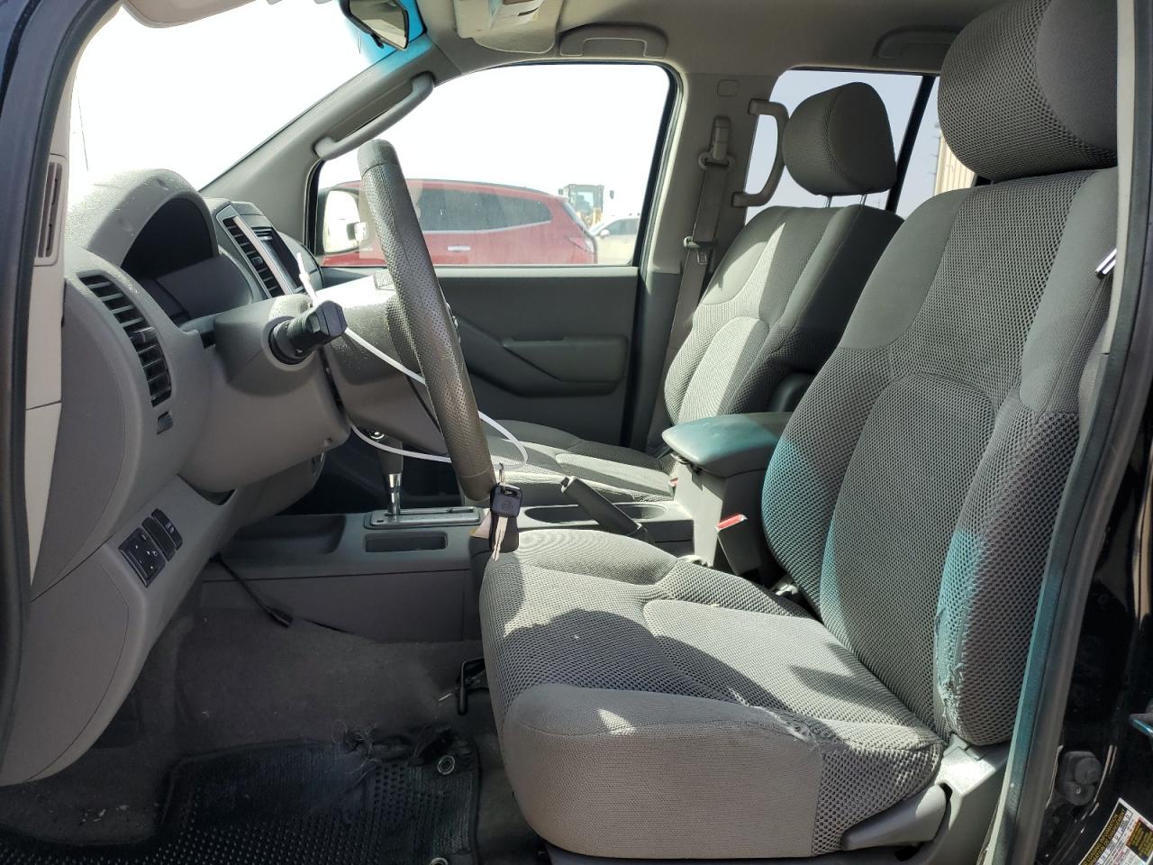 2009 Nissan Navara (Frontier) - Image 7