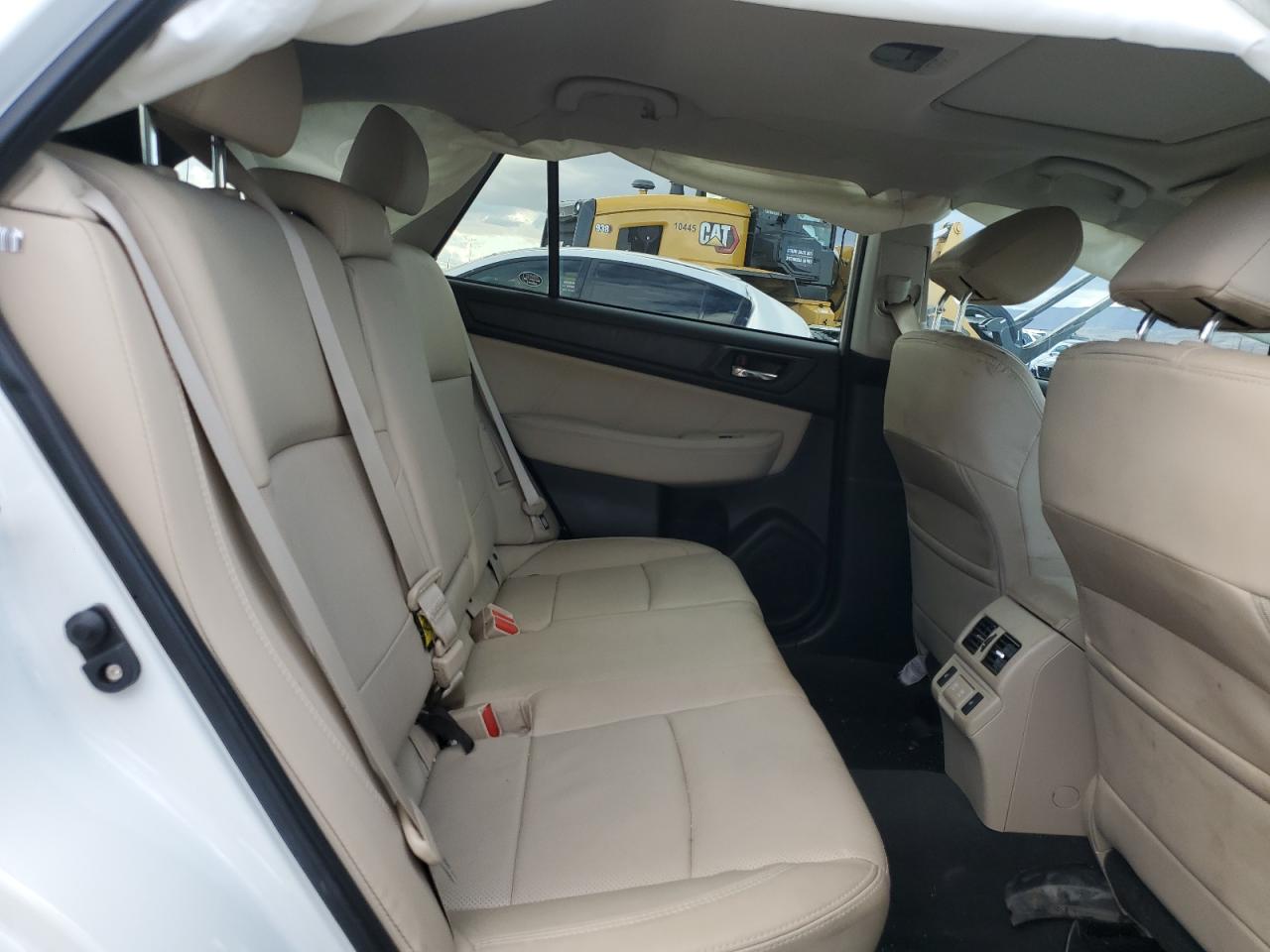 2019 Subaru Outback - Image 12