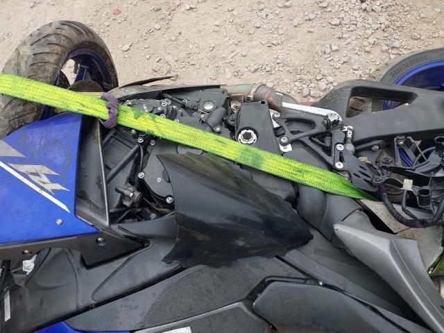 2013 YAMAHA YZF R1