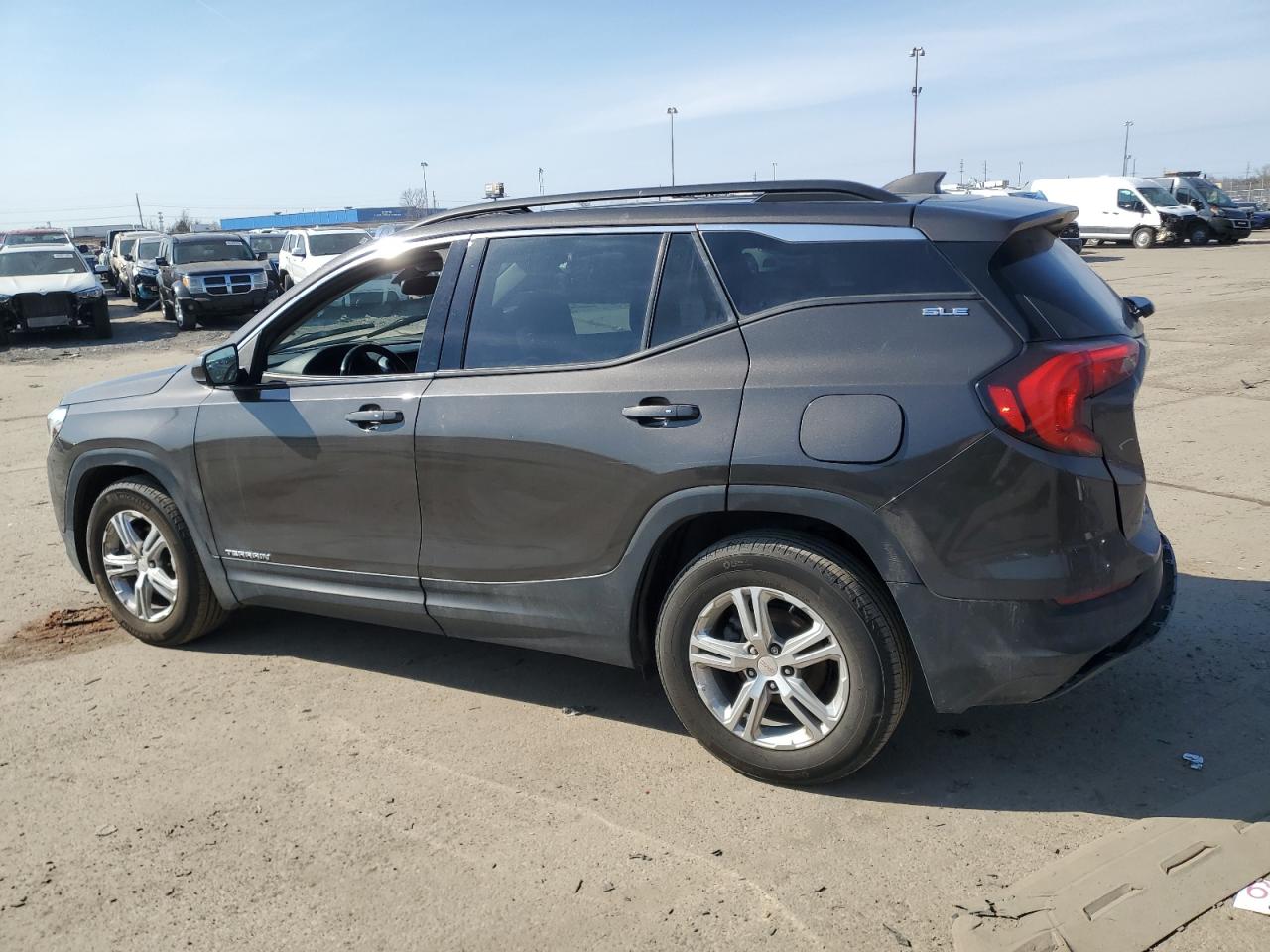 2019 GMC Terrain - Image 2
