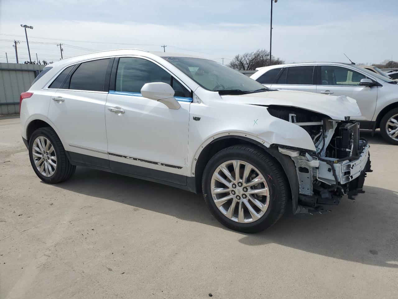 2019 Cadillac XT5 - Image 4