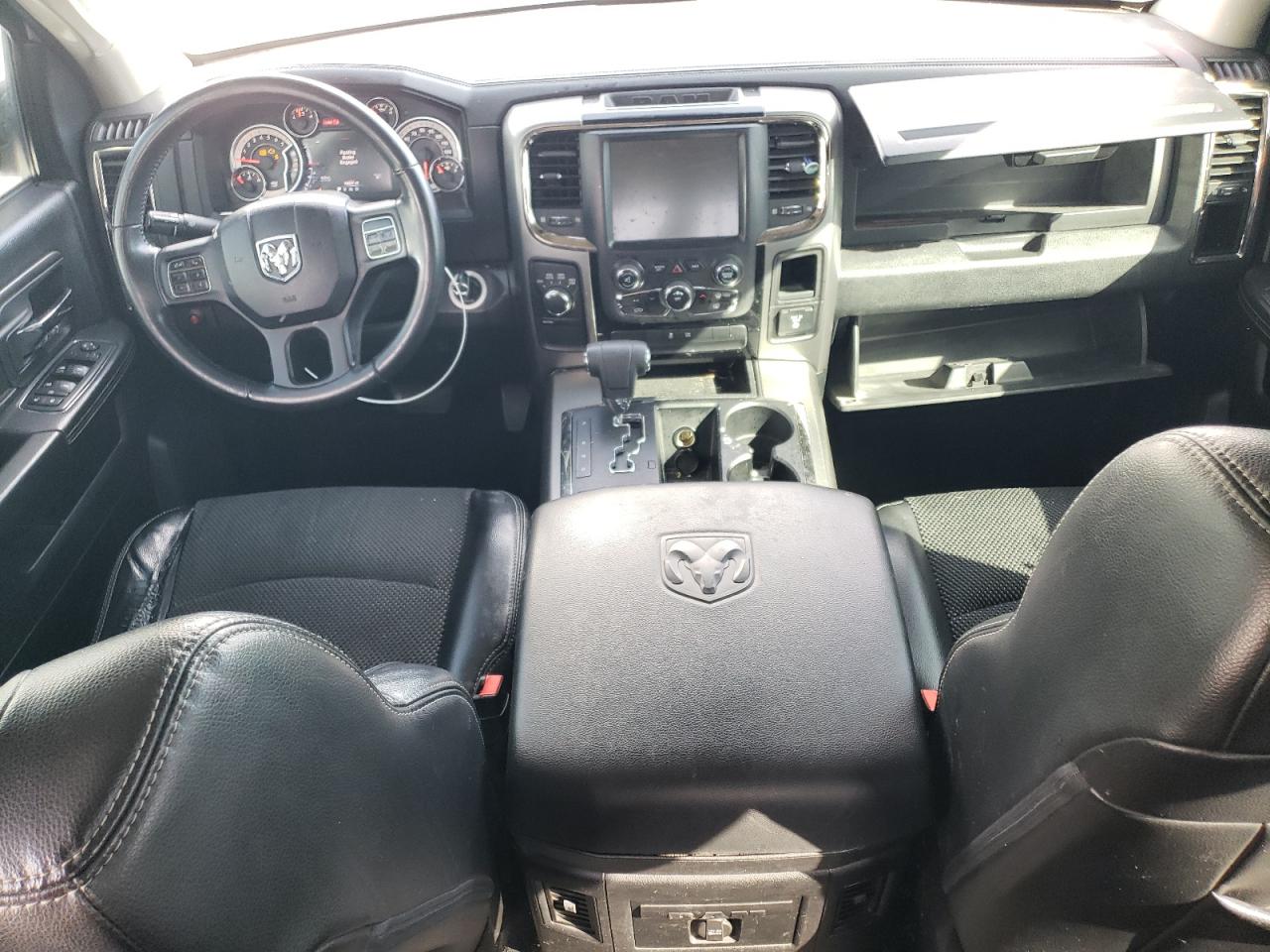 2013 RAM 1500 - Image 8