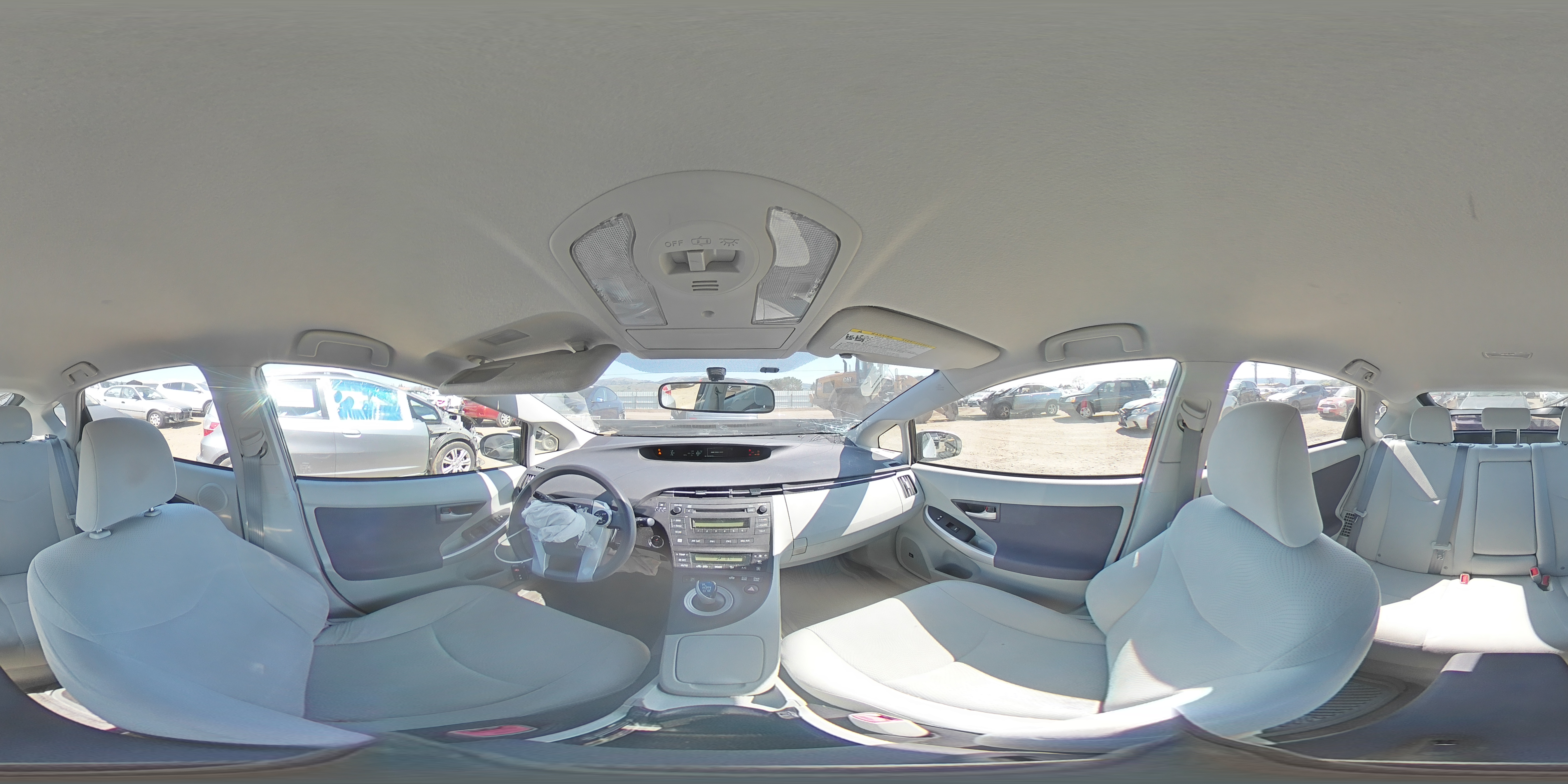 2010 Toyota Prius - Image 13
