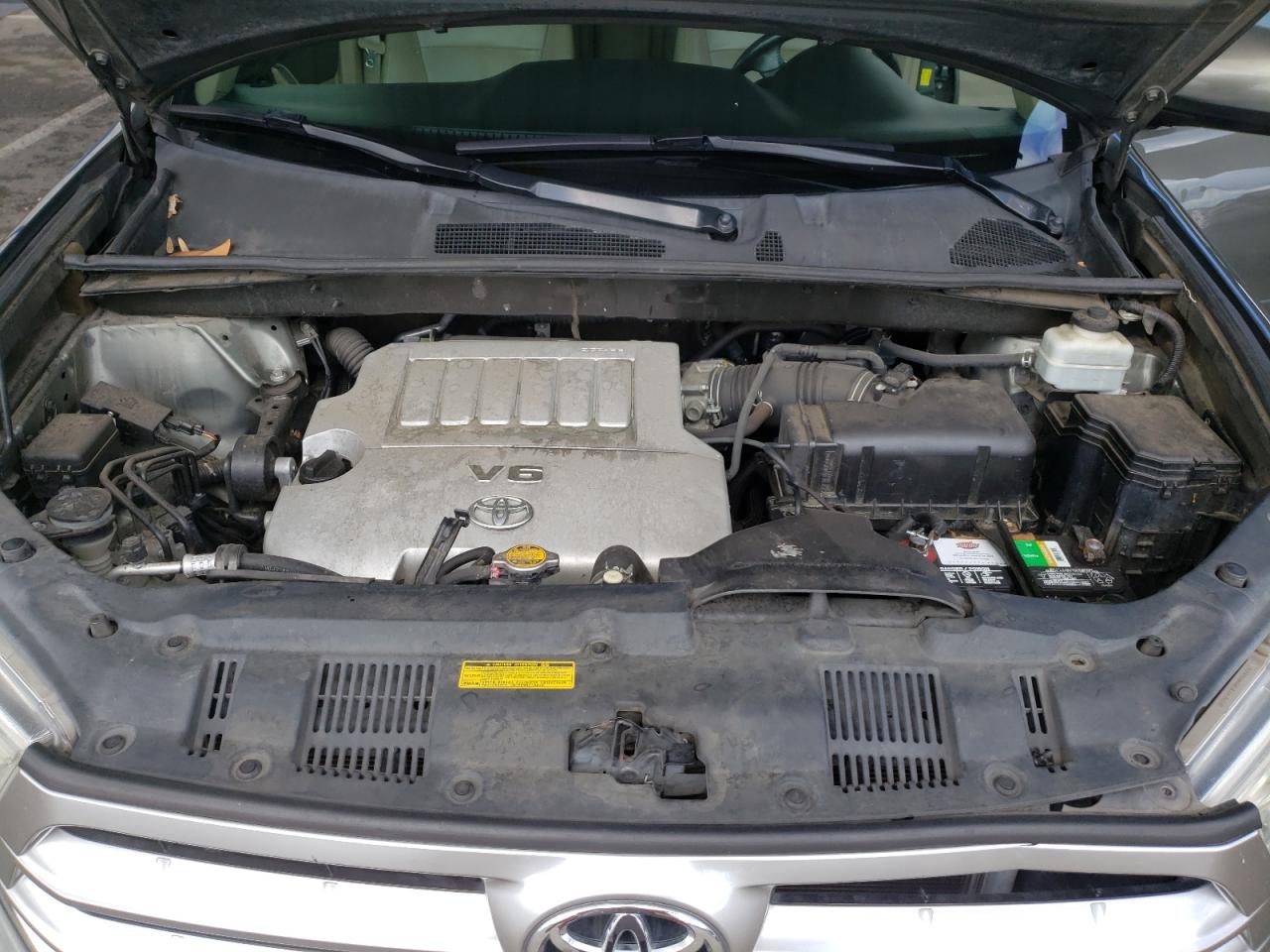 2011 Toyota Highlander - Image 14