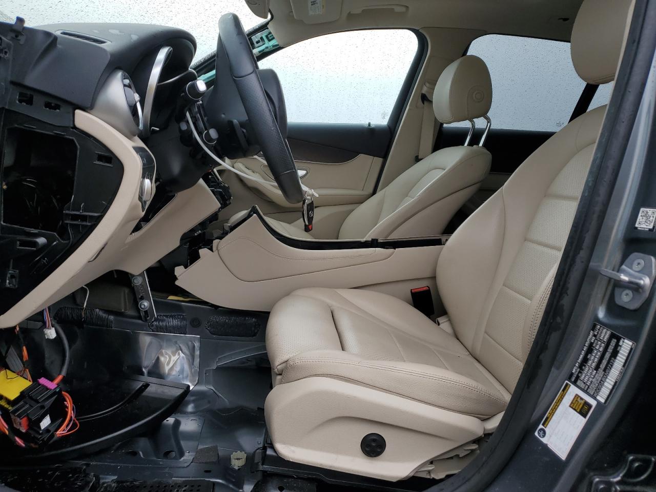 2018 Mercedes-Benz GLC - Image 7