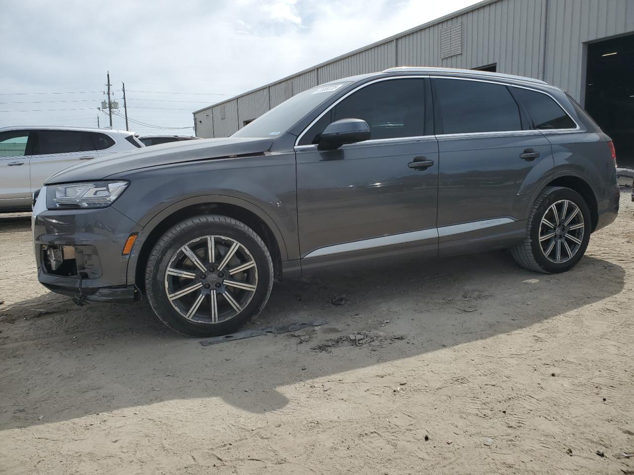 2019 Audi Q7 - Image 1
