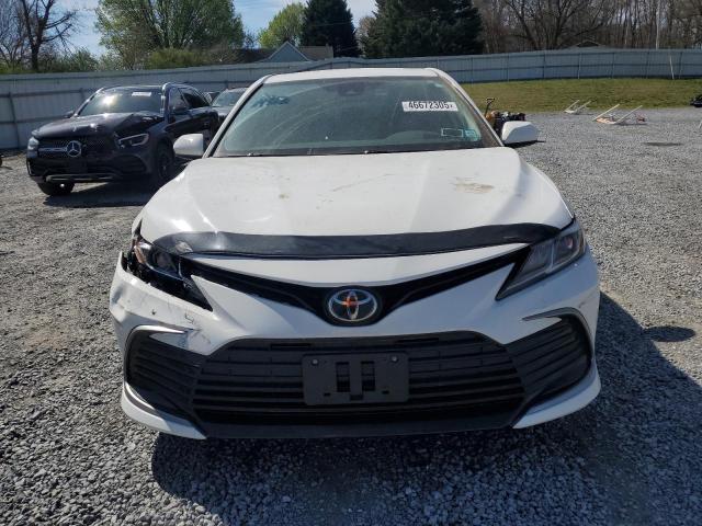  TOYOTA CAMRY 2021 Biały