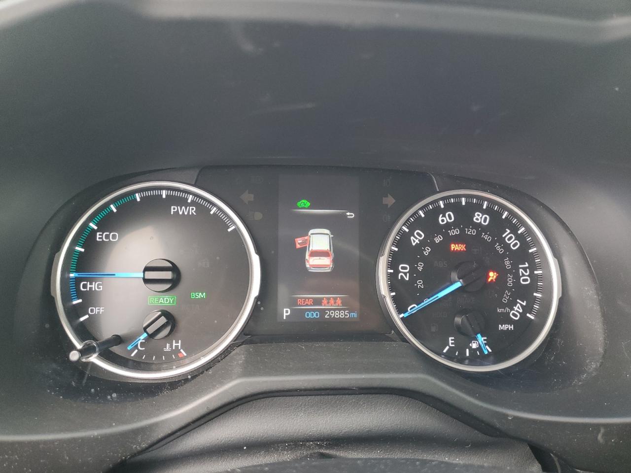 2022 Toyota RAV 4 - Image 9