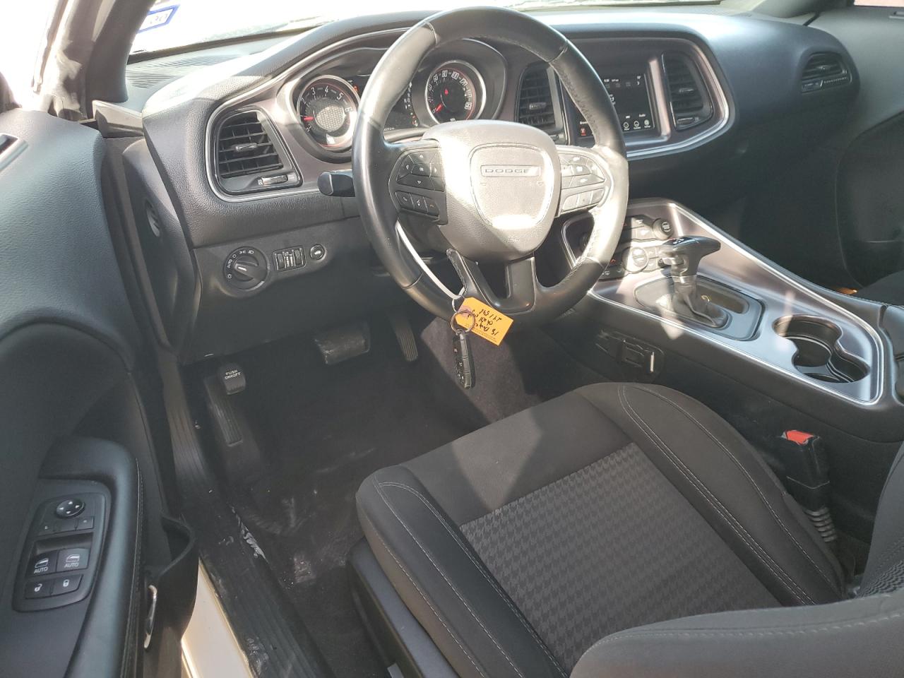 2018 Dodge Challenger - Image 8