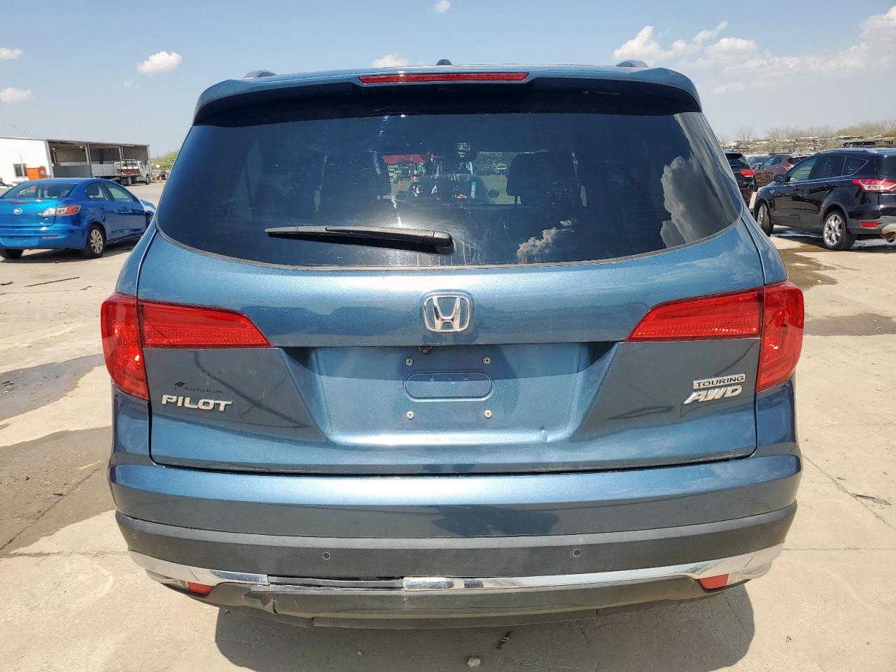 2016 Honda Pilot - Image 6