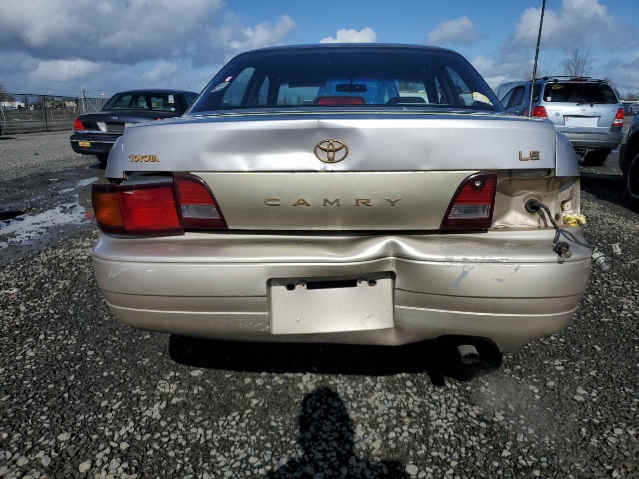1996 Toyota Camry - Image 6