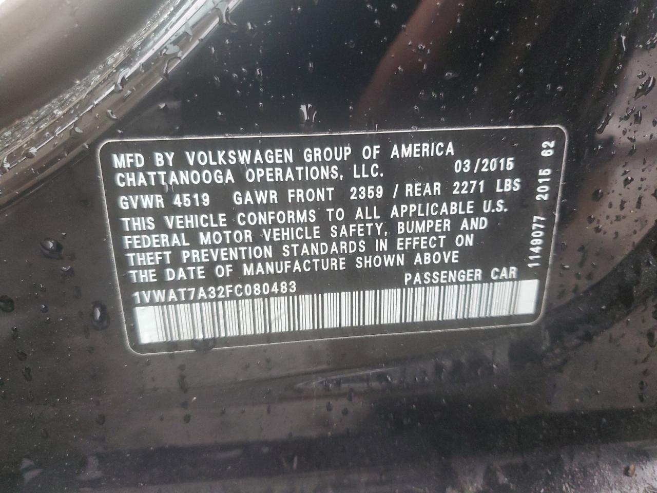 2015 Volkswagen Passat - Image 12