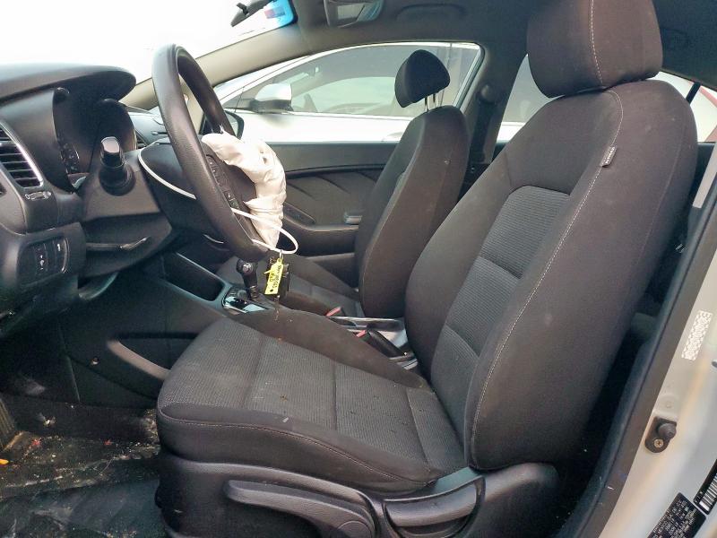  KIA FORTE 2017 Серебристый