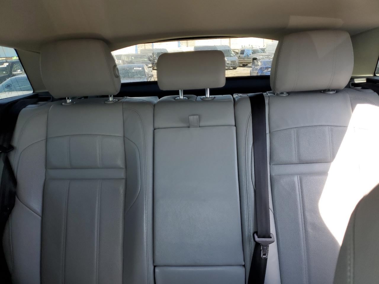 2020 Land Rover Range Rover - Image 10
