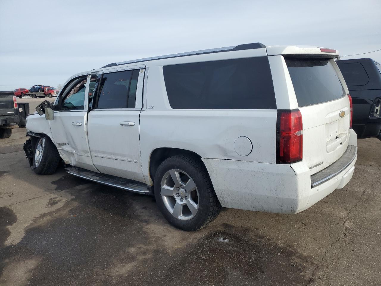 2015 Chevrolet Suburban - Image 2