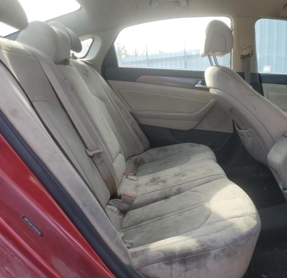 2016 Hyundai Sonata - Image 10