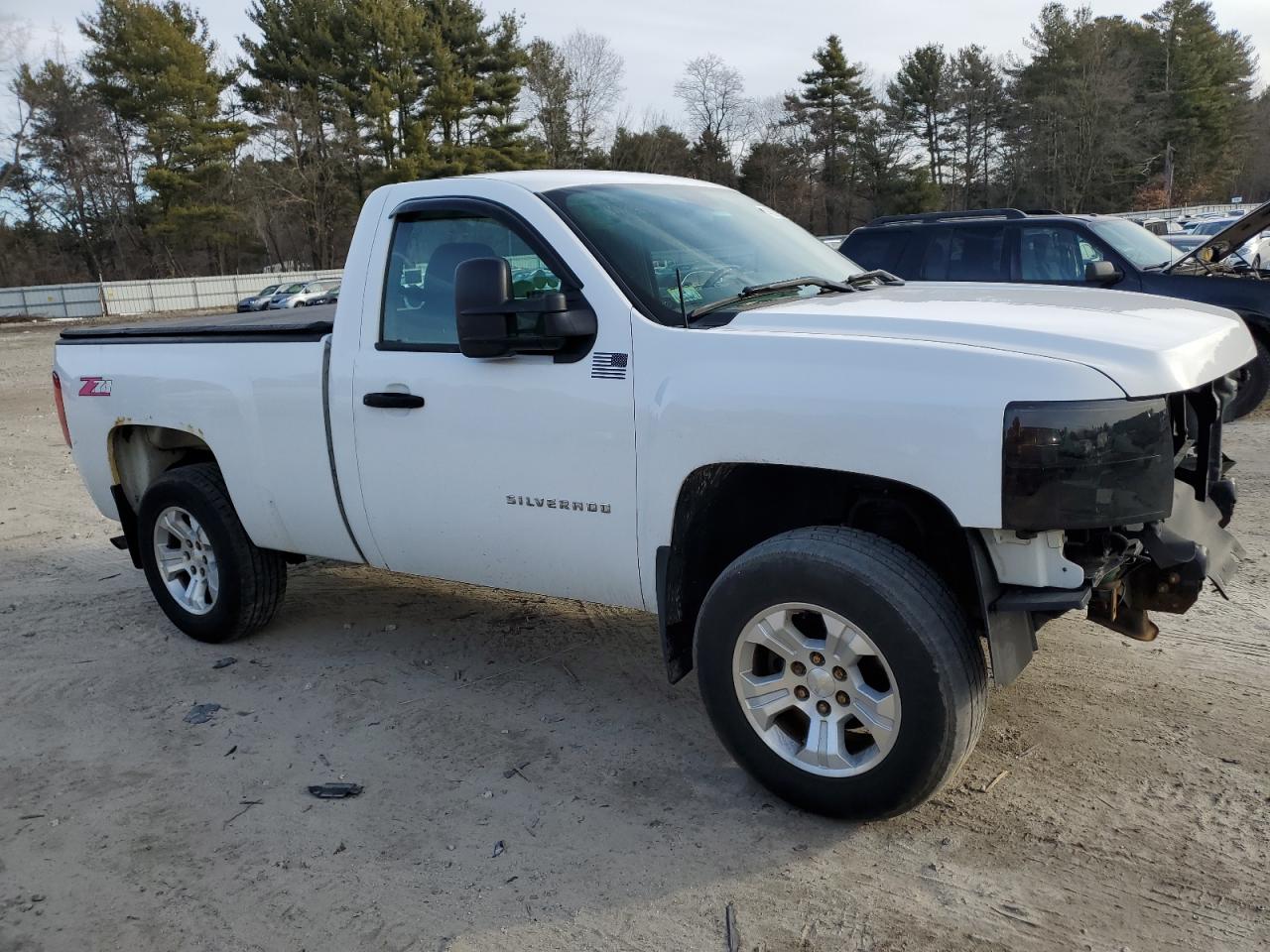 2013 Chevrolet Silverado - Image 4