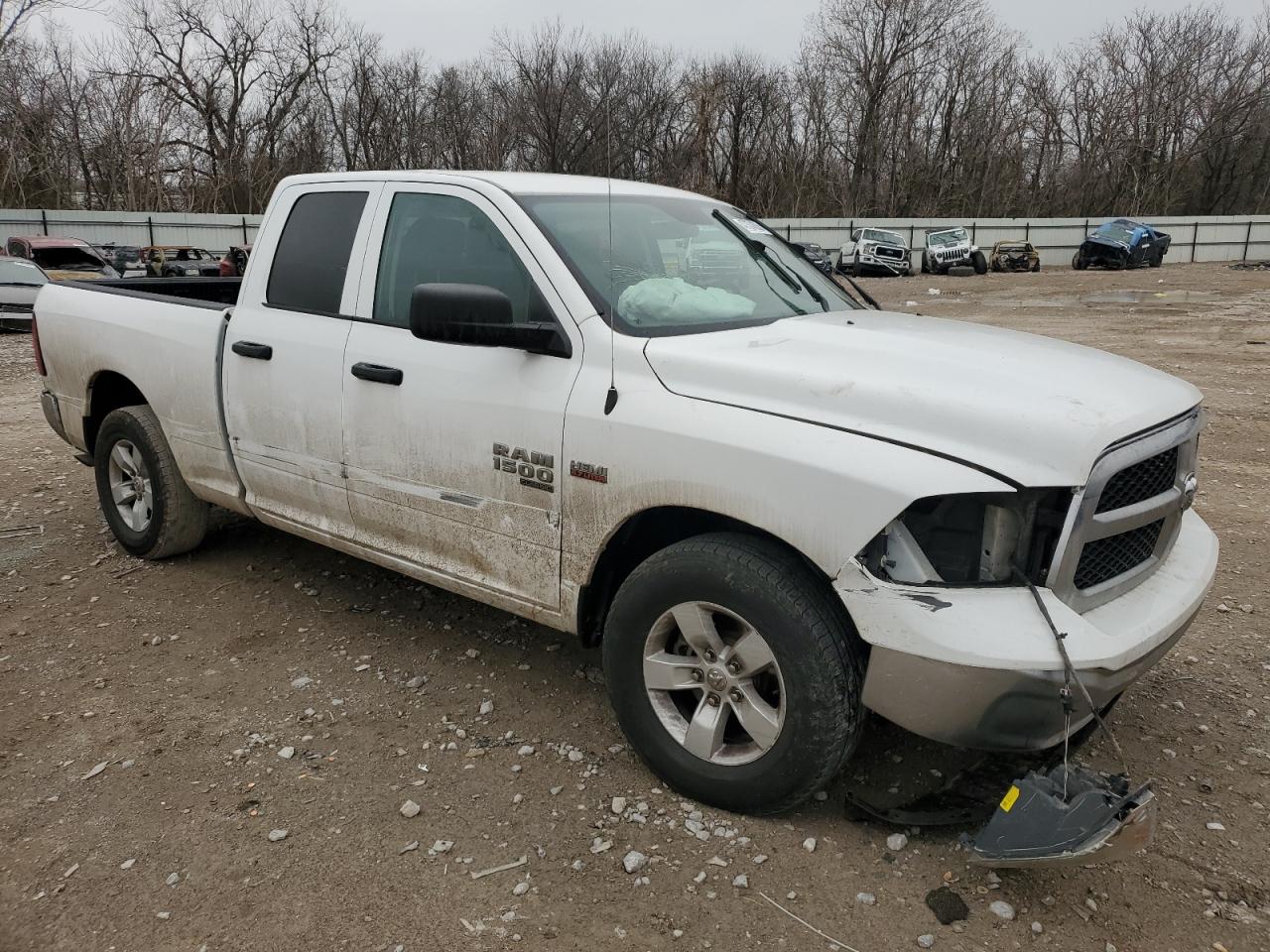 2019 RAM 1500 - Image 4