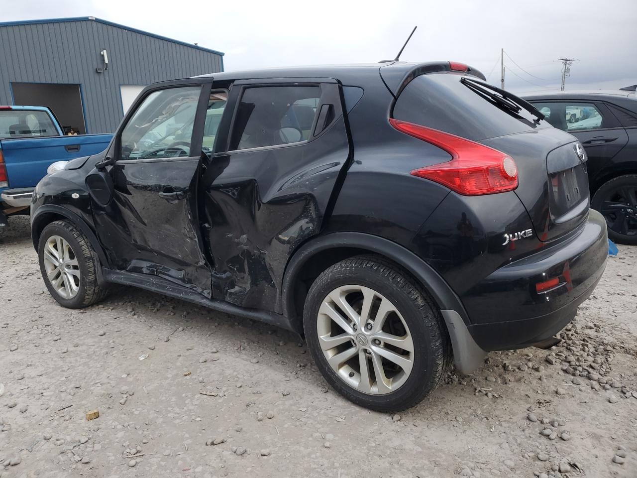 2013 Nissan Juke - Image 2