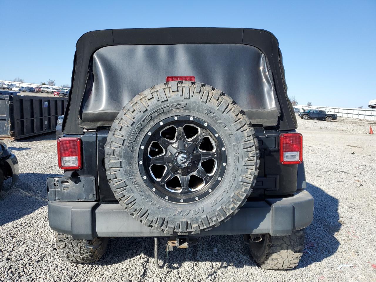 2015 Jeep Wrangler - Image 6