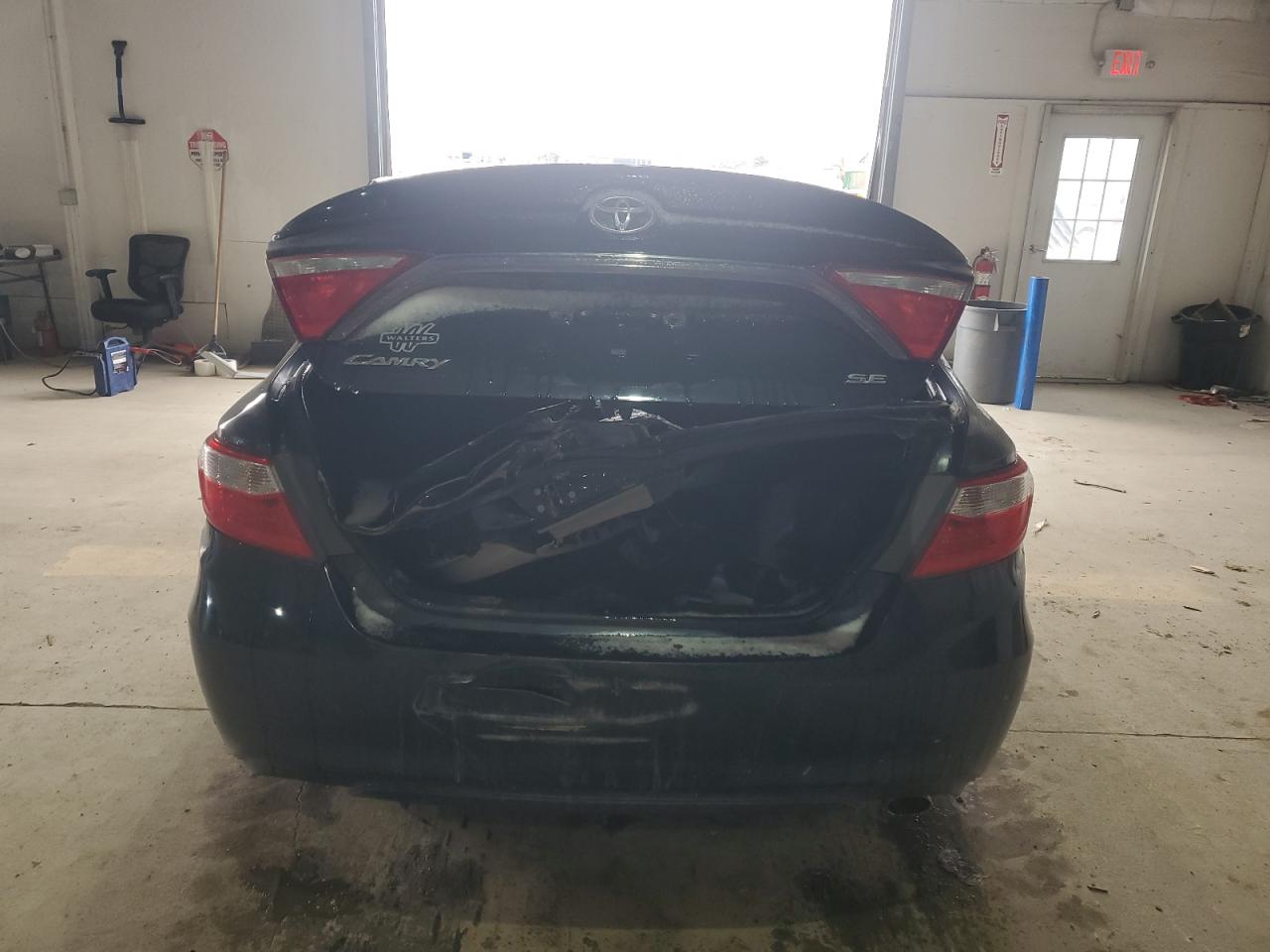 2015 Toyota Camry - Image 6