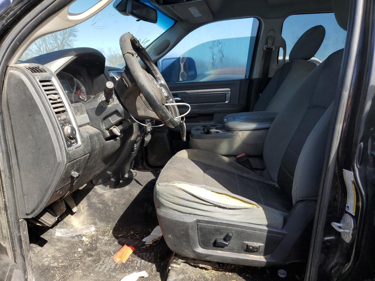 2018 RAM 3500 - Image 7