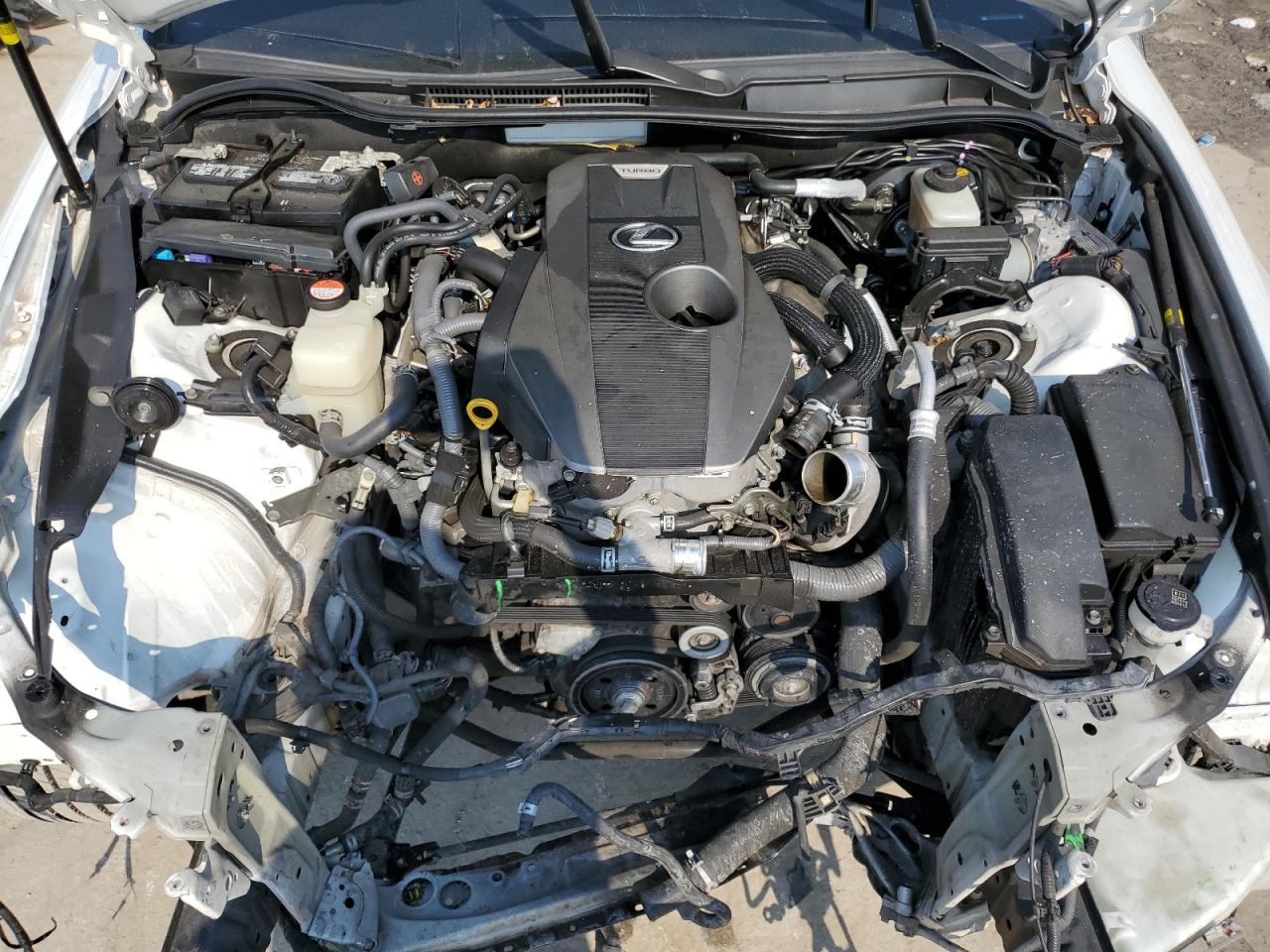 2016 Lexus IS - Image 11