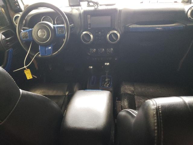  JEEP WRANGLER 2012 Золотой