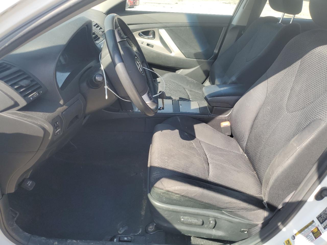 2009 Toyota Camry - Image 7