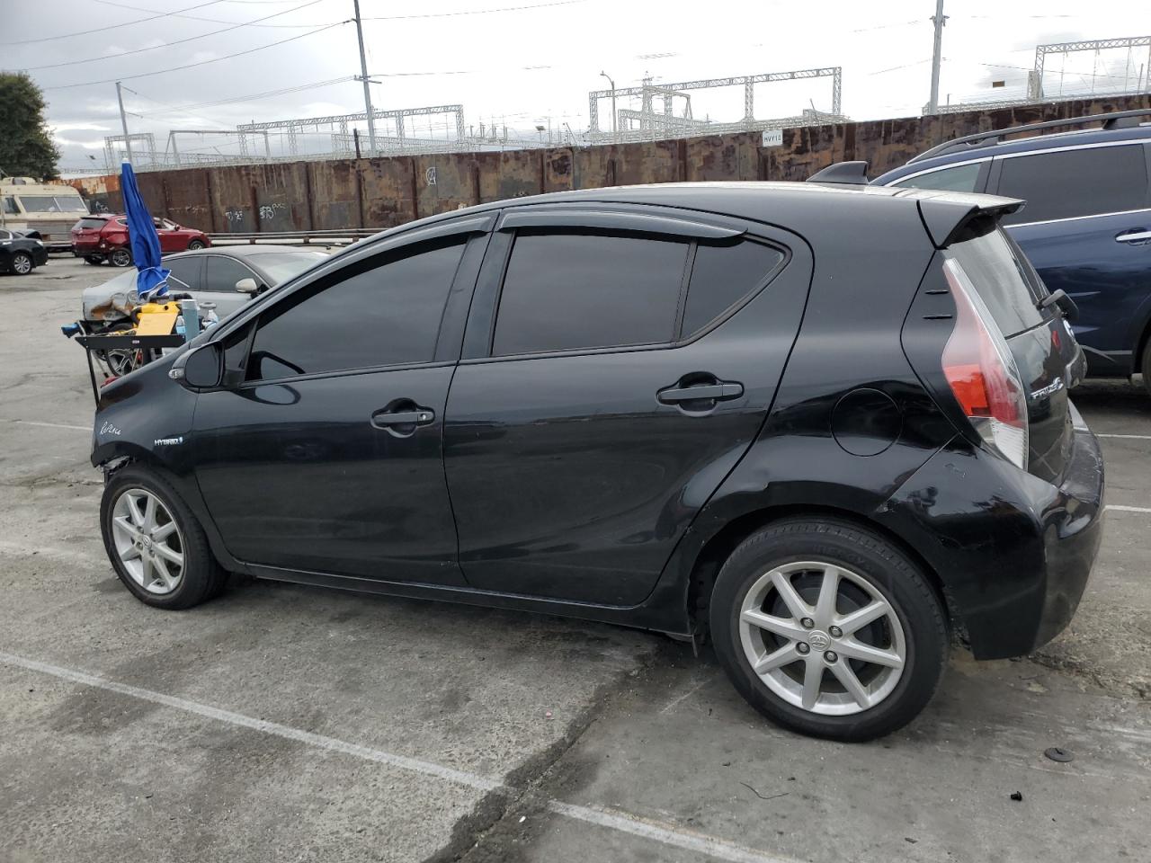 2015 Toyota Prius - Image 2