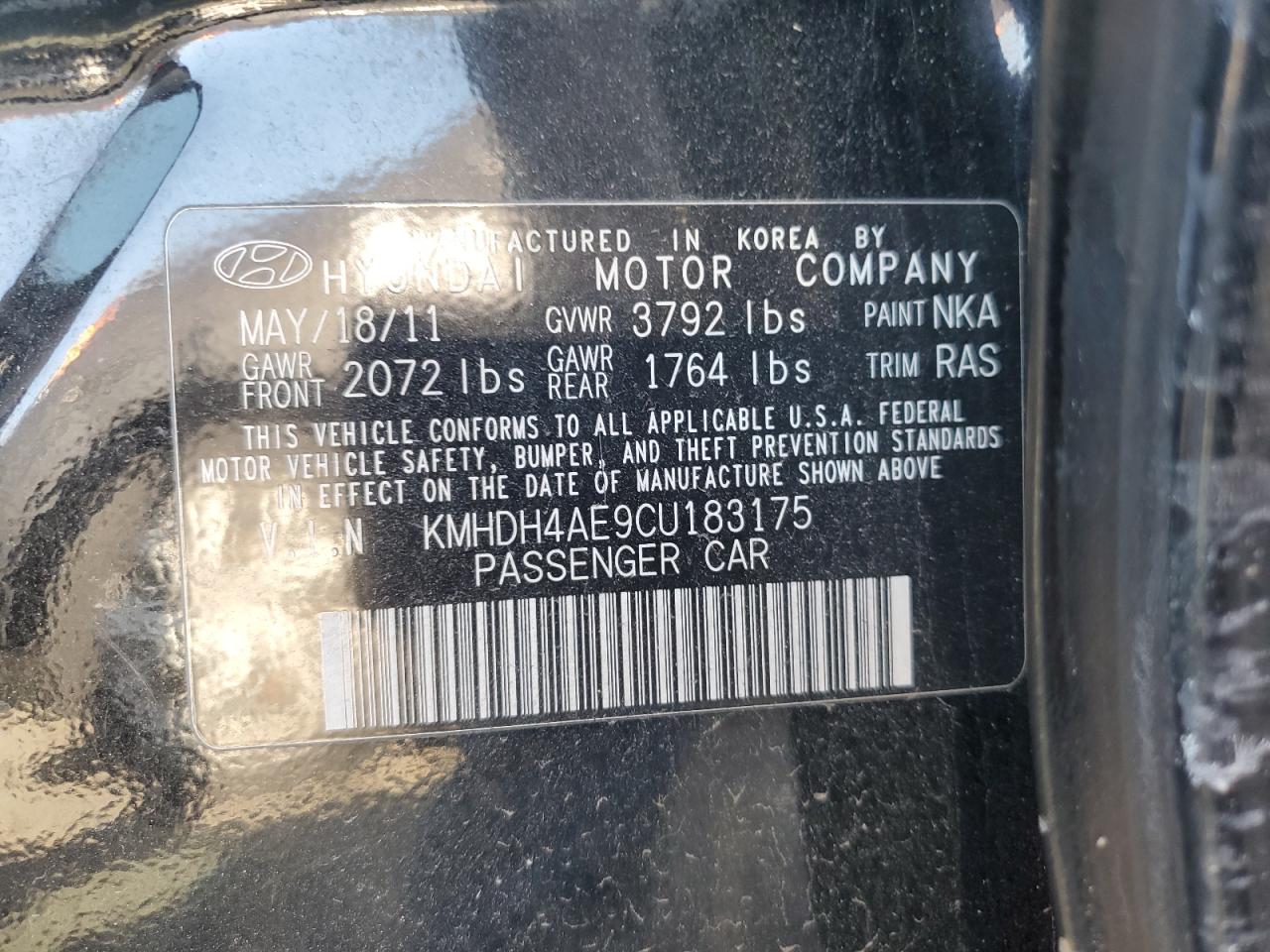 2012 Hyundai Elantra - Image 12