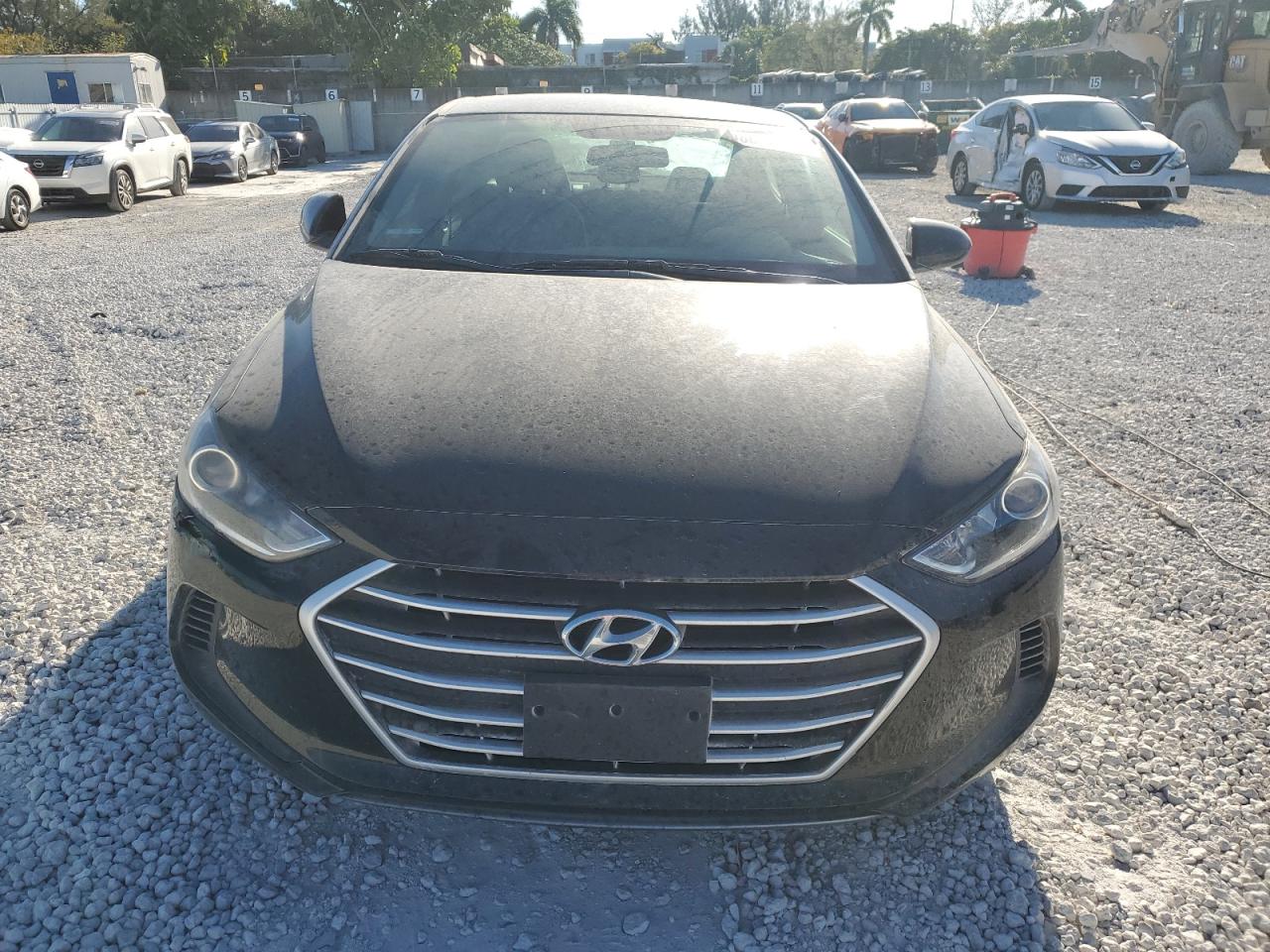 2018 Hyundai Elantra - Image 5