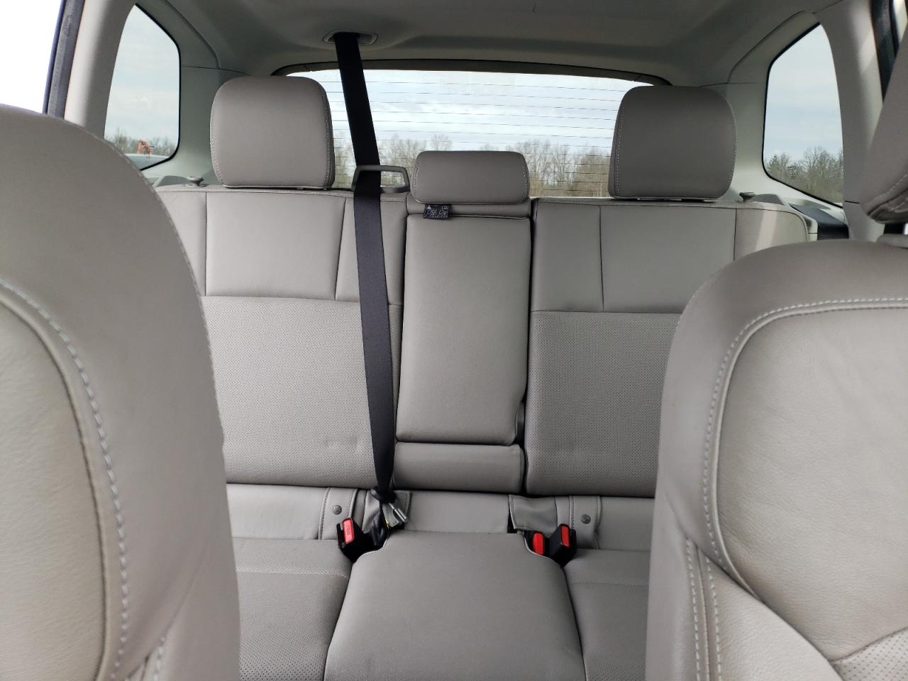 2015 Subaru Forester - Image 10