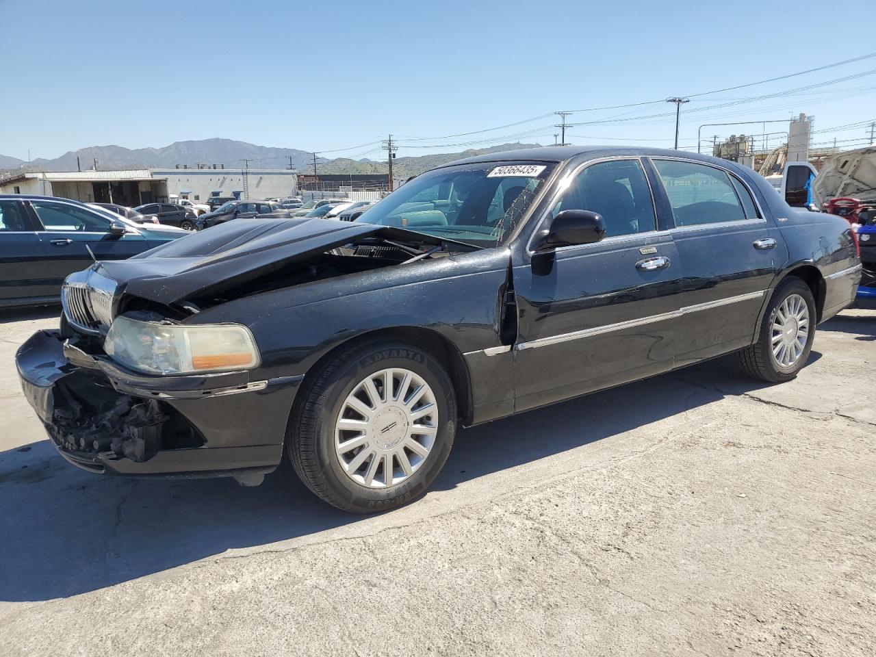 Sun Valley, CA에서 판매 중인 2005 Lincoln Town Car Signature - Front End