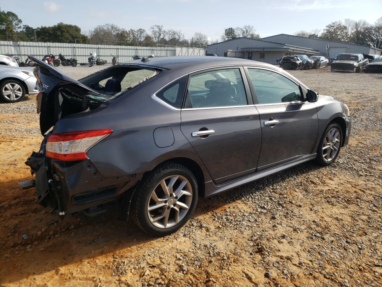 2015 Nissan Sentra - Image 3