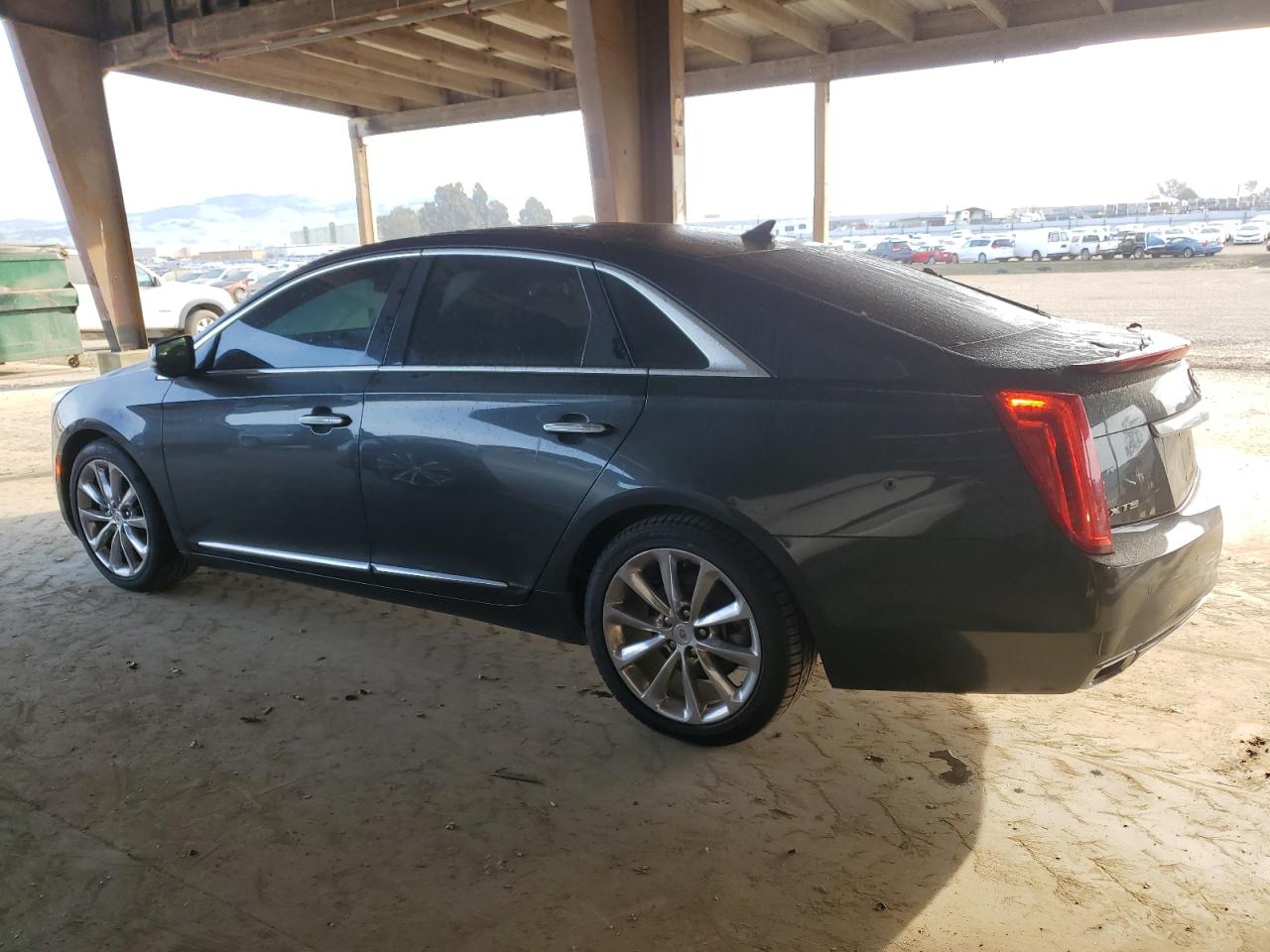 2014 Cadillac XTS - Image 2