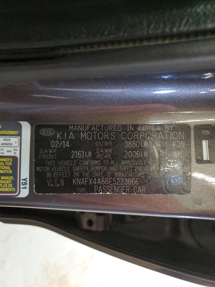 2014 Kia Forte - Image 12