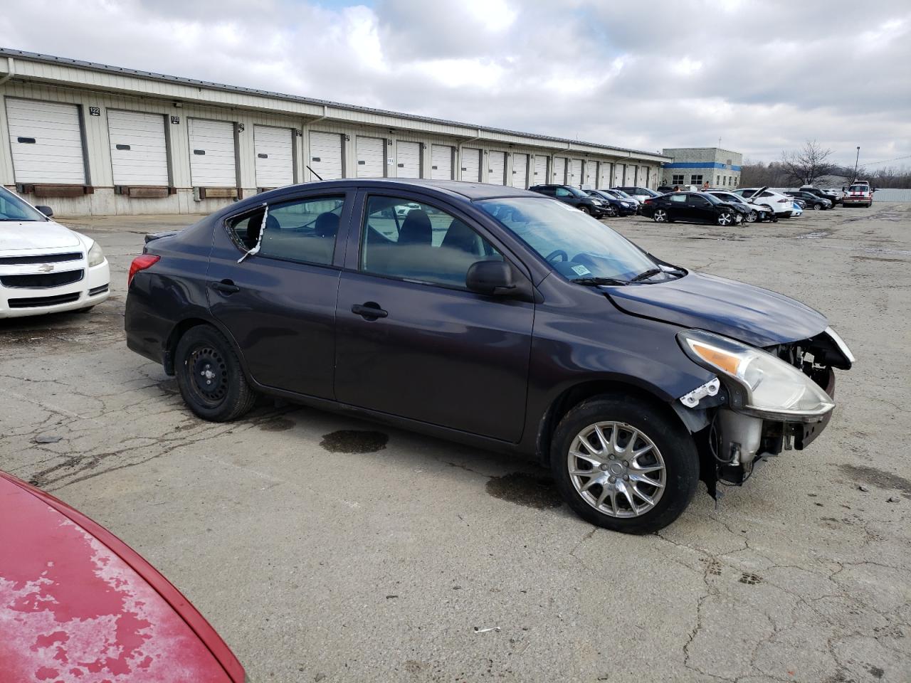 2015 Nissan Versa - Image 4