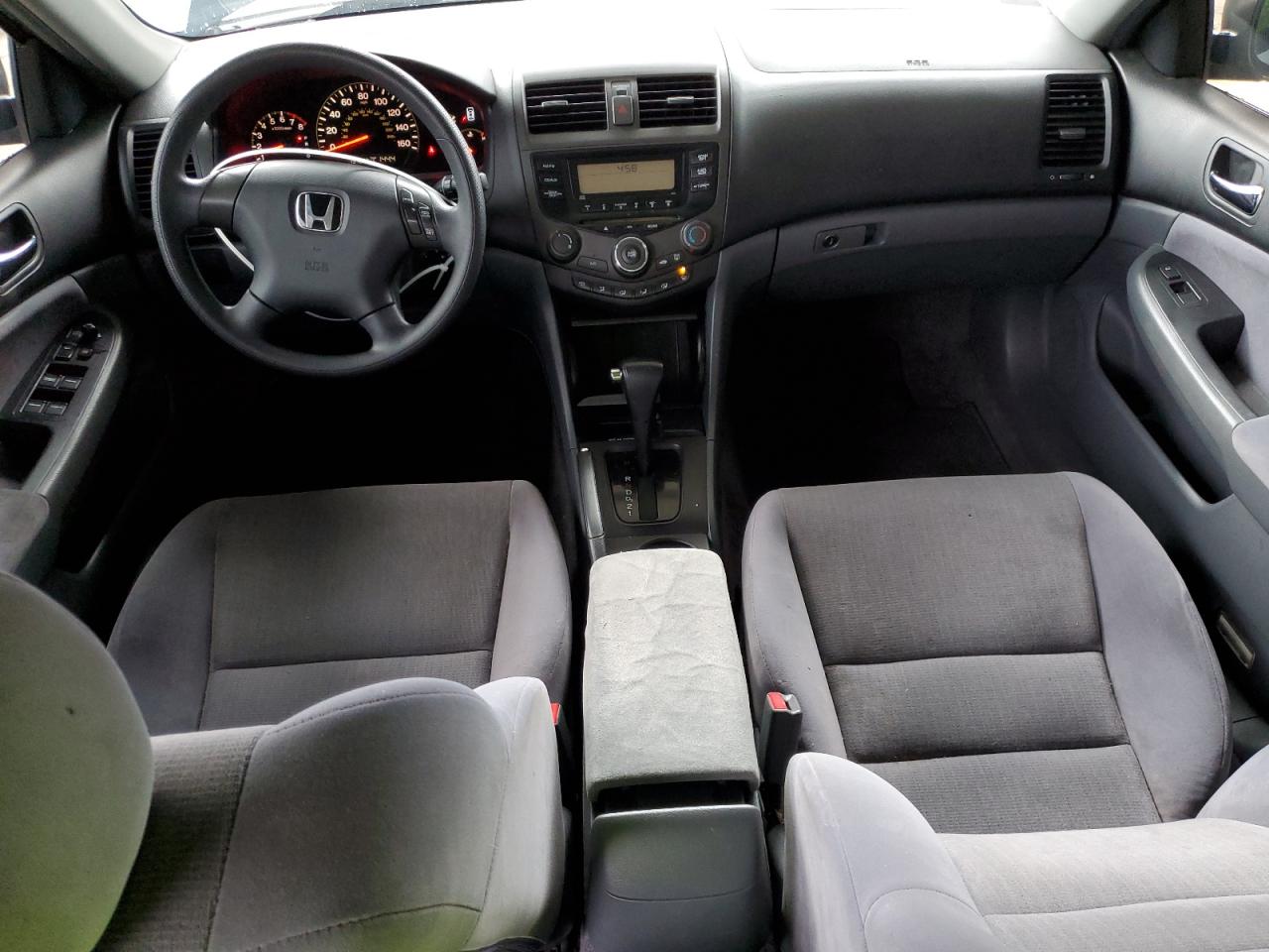 2004 Honda Accord - Image 8