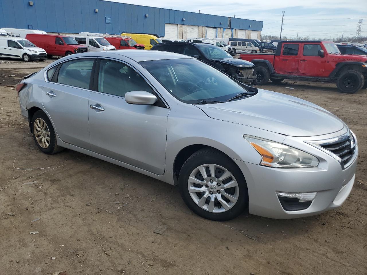 2015 Nissan Altima - Image 4