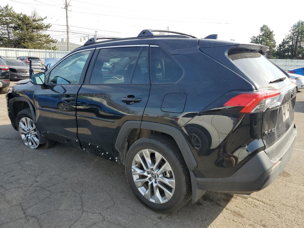 2024 Toyota RAV 4 - Image 2