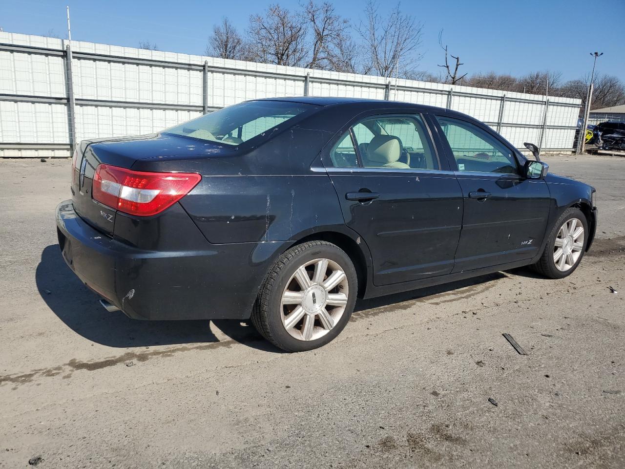 2007 Lincoln MKZ - Image 3