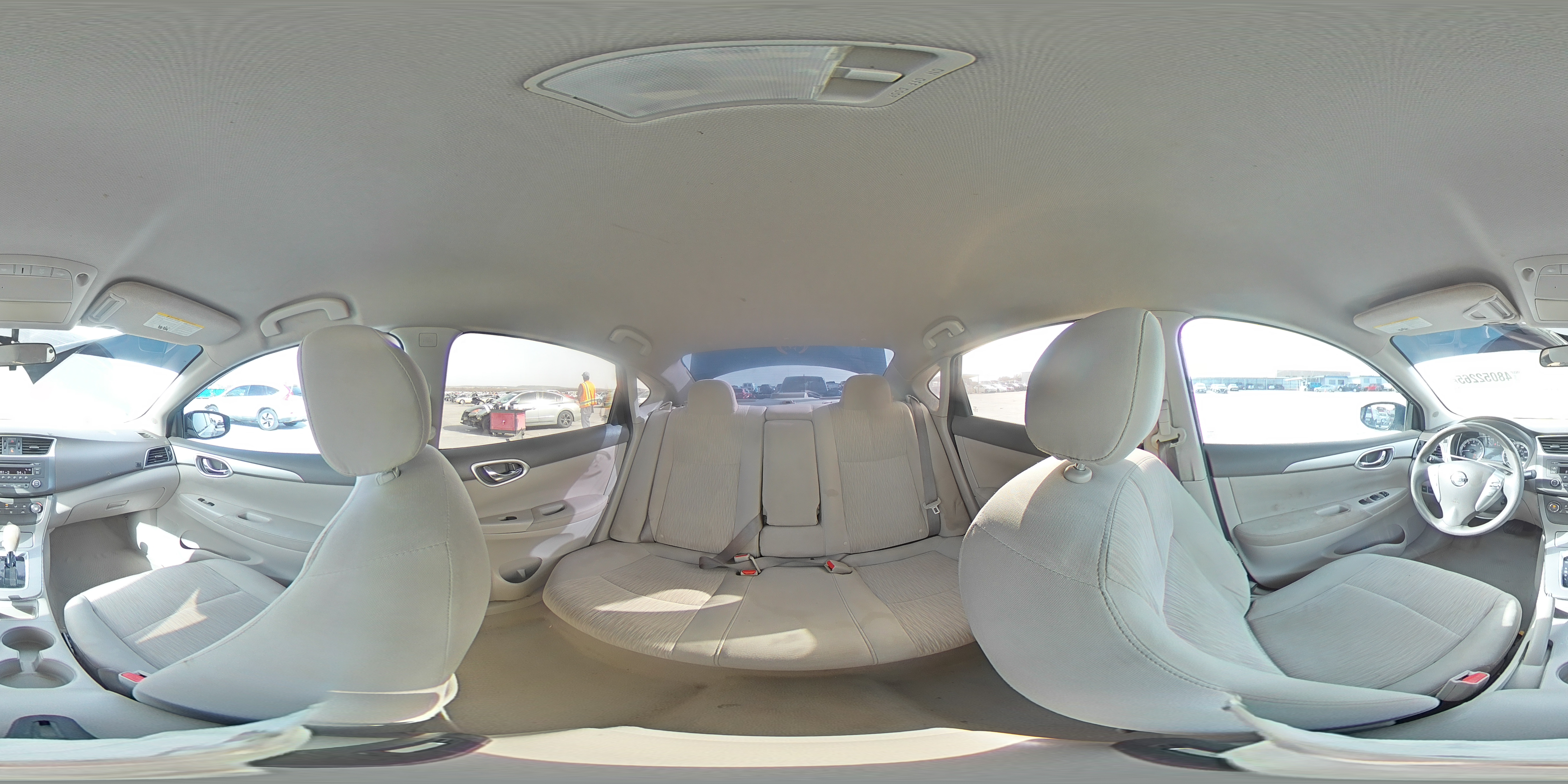 2014 Nissan Sentra - Image 13