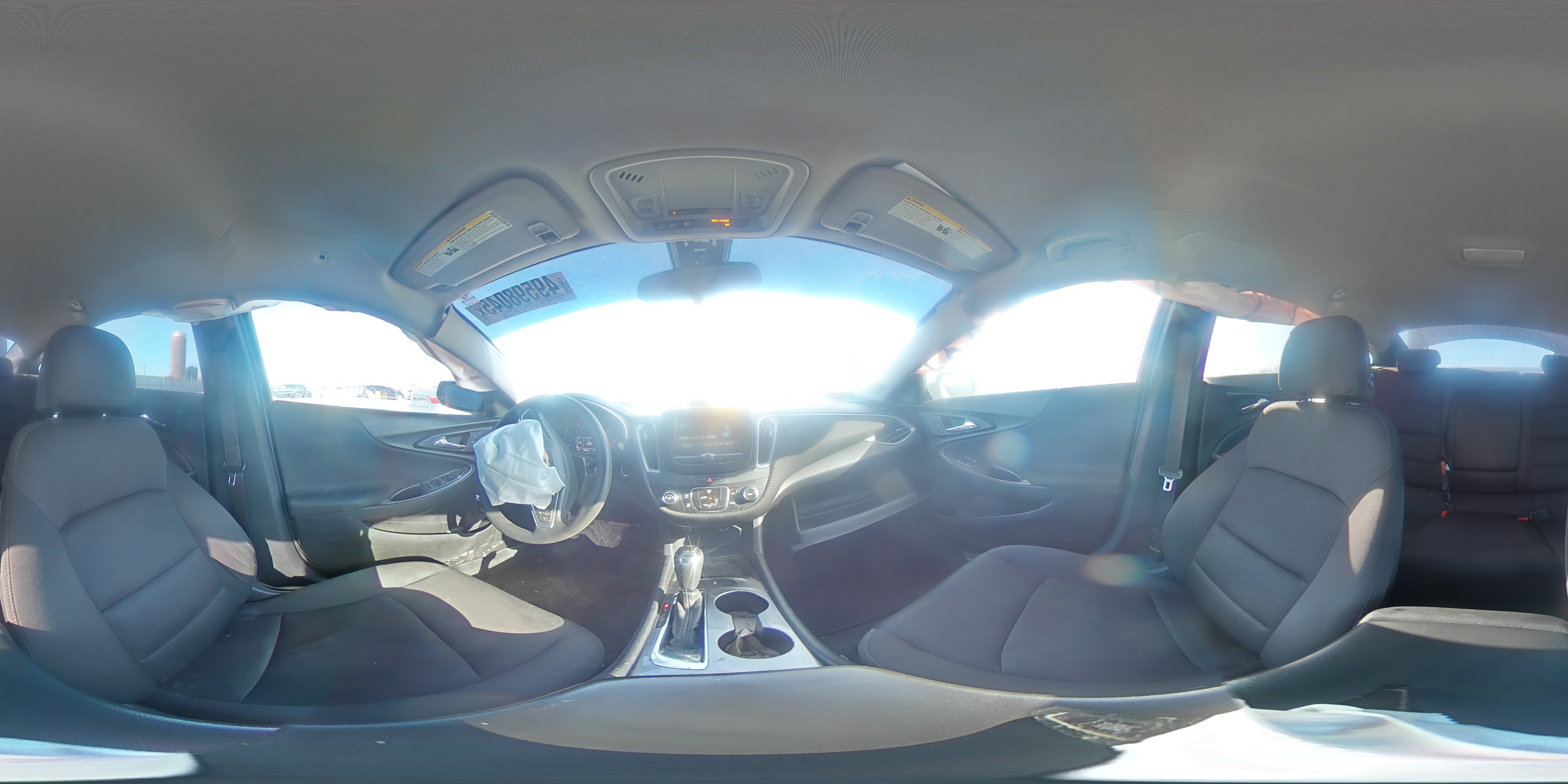 2018 Chevrolet Malibu - Image 13