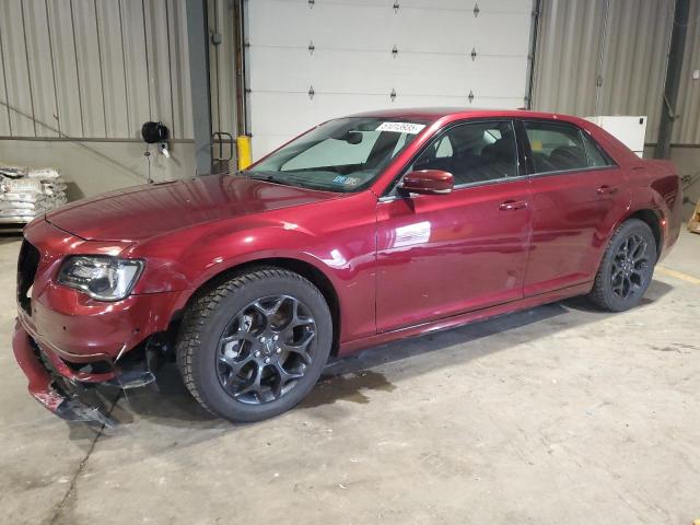  CHRYSLER 300 2023 Красный