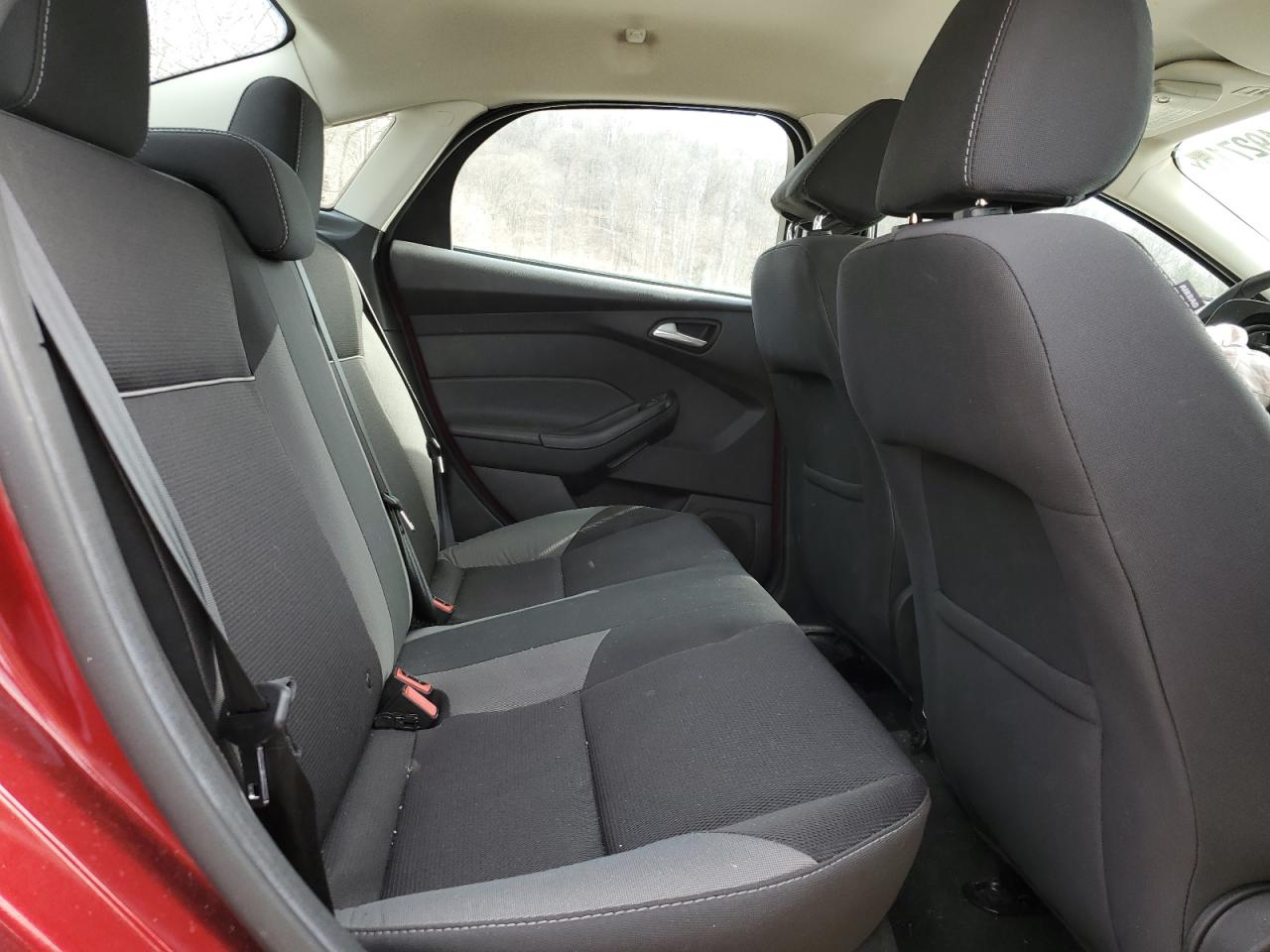 2014 Ford Focus - Image 10