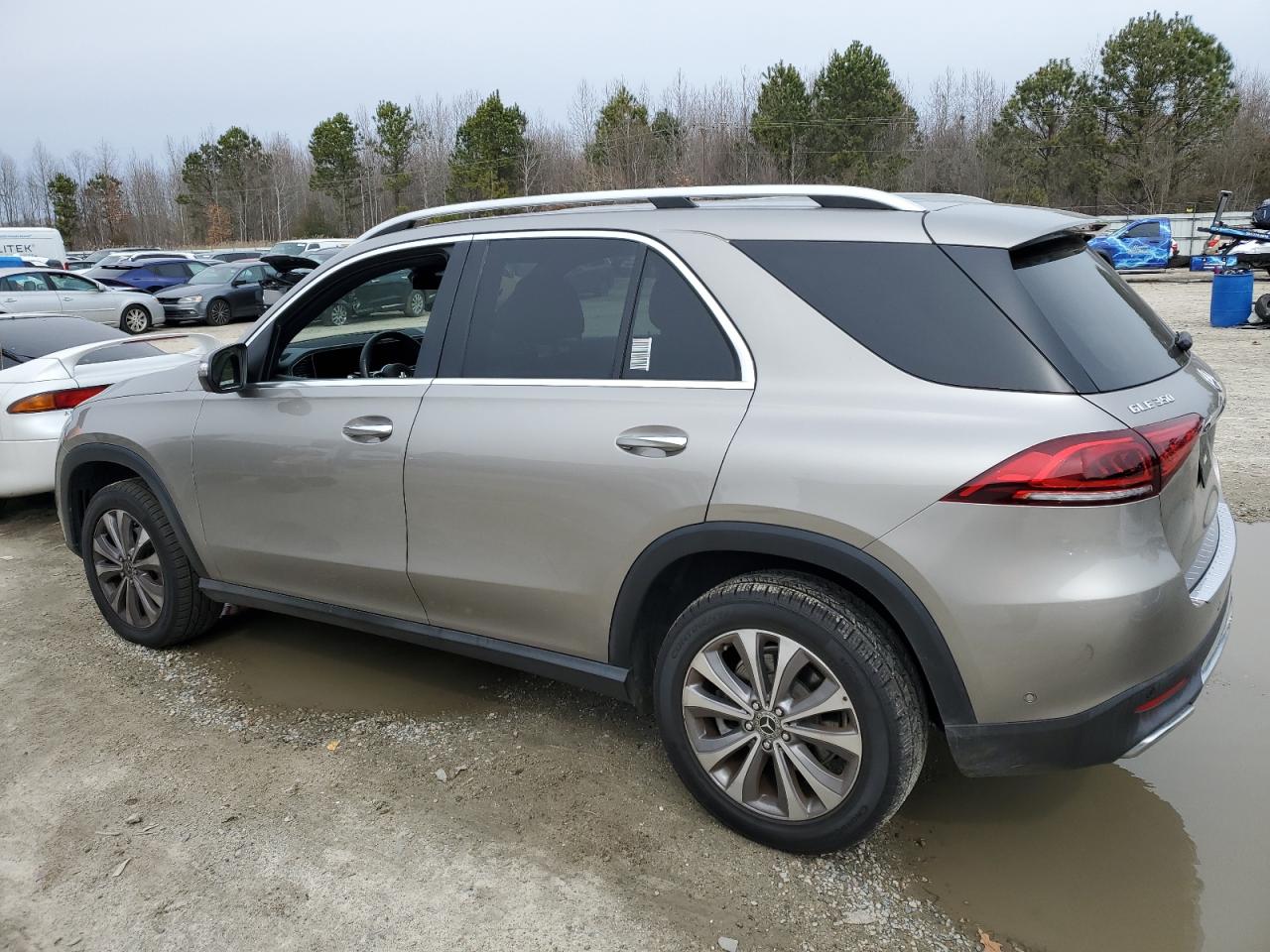 2020 Mercedes-Benz GLE - Image 2