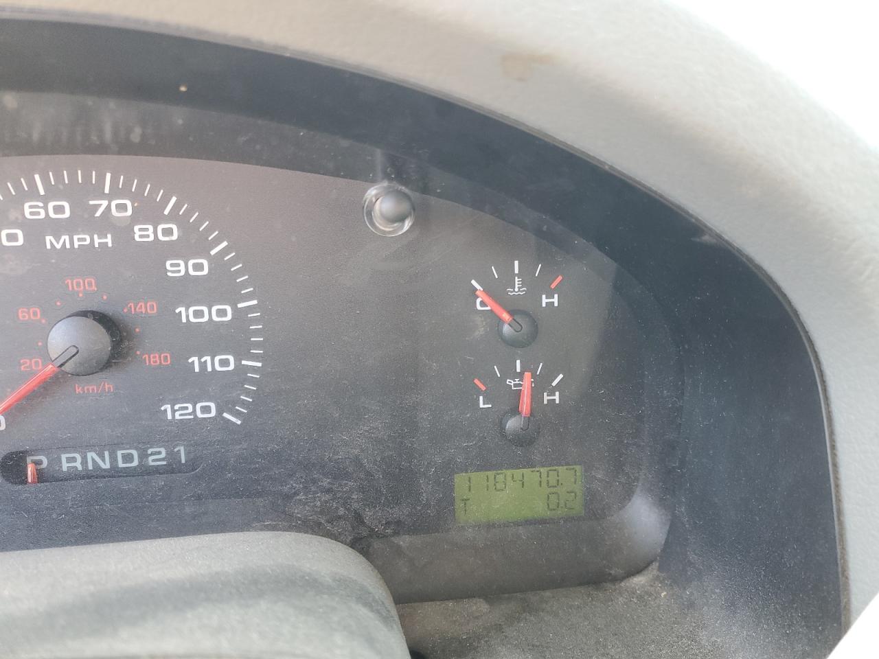2005 Ford F-150 - Image 9